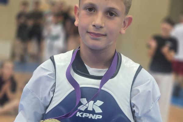 shony-tekmovanje-06D0D97549-BA7A-0B03-F12D-E18F671BD725.jpg