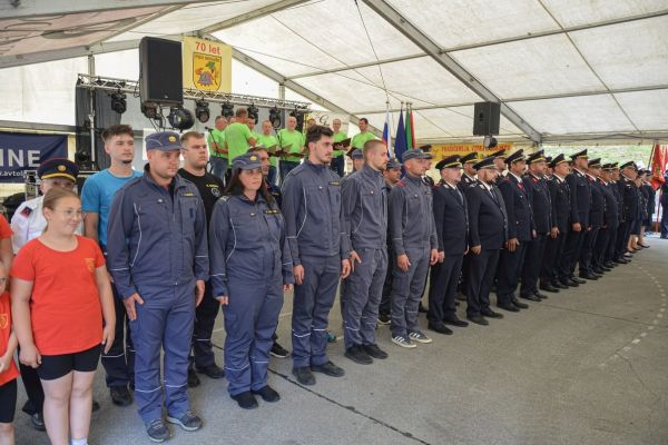 gasilska-veselica-senuse-70-let-dejan-vunjak-2026-26253D3FC8-DA5B-BD88-D015-5C1F96C7F2E9.jpg